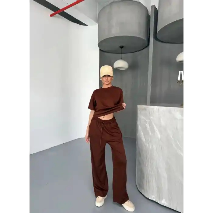 Osy Modal Yumuşak Dokulu Kumaş Kısa Kollu Bluz Rahat Pantalon ikili Takım- Kahverengi