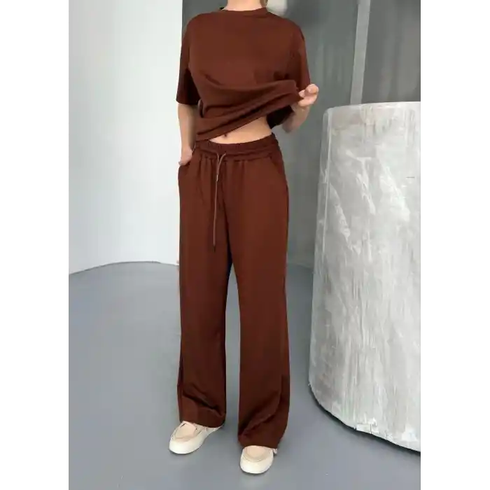 Osy Modal Yumuşak Dokulu Kumaş Kısa Kollu Bluz Rahat Pantalon ikili Takım- Kahverengi