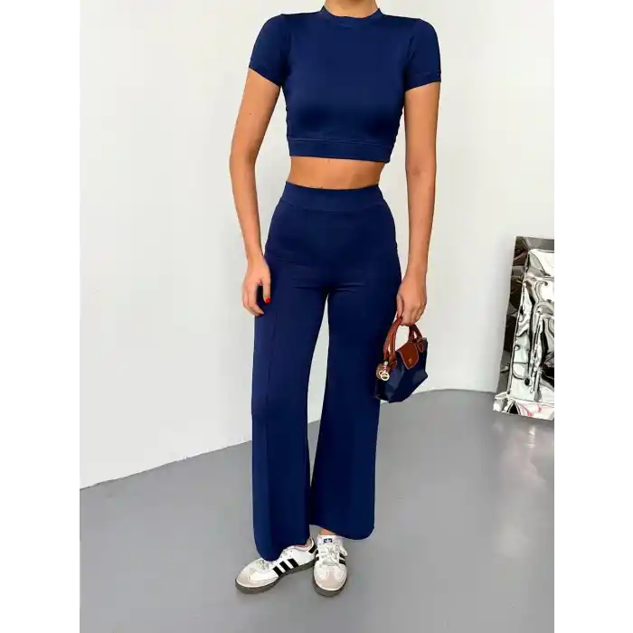 Osy Modal Yumuşak Dokulu Kumaş Kısa Kollu Crop Alt ispanyol Paça Pantalon ikili Takım - Lacivert