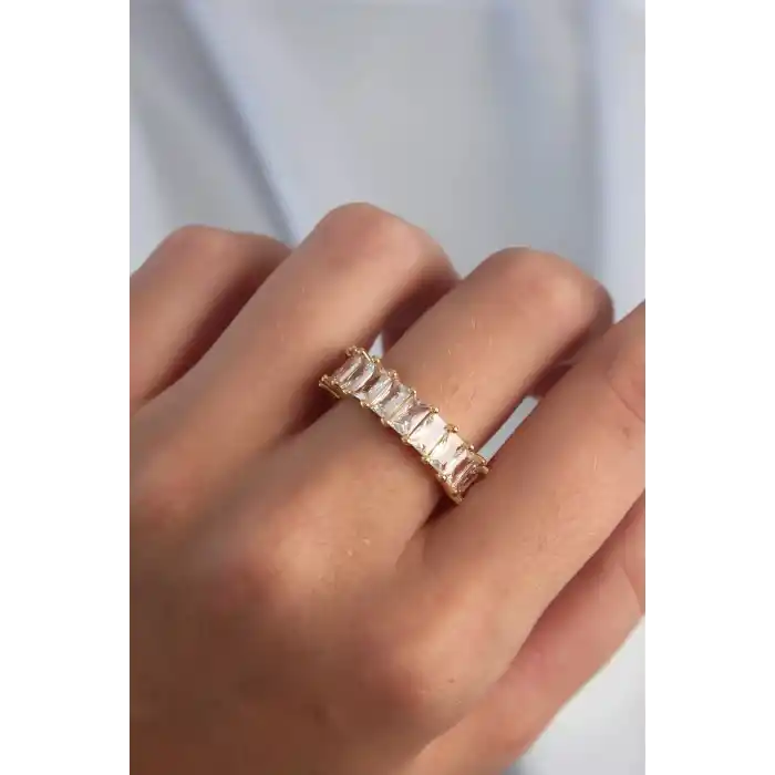 Pirinç Ayarlamalı Gold Renk Baget Taşlı Su Yolu Yüzük