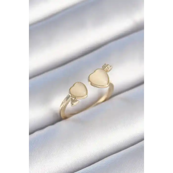 Pirinç Gold Renk Beyaz Mineli Kalp Model Kadın Yüzük