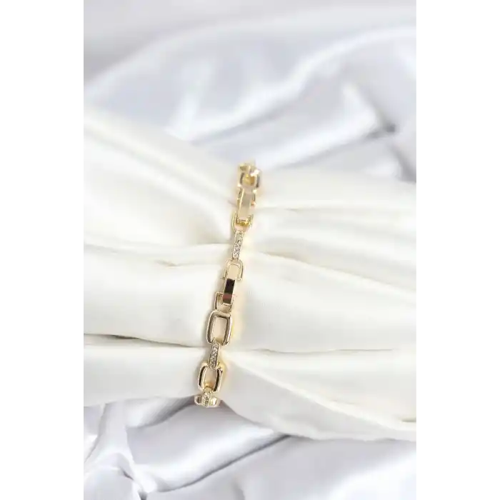 Pirinç Gold Renk Kare Zincir Model Zirkon Taşlı Kadın Bileklik