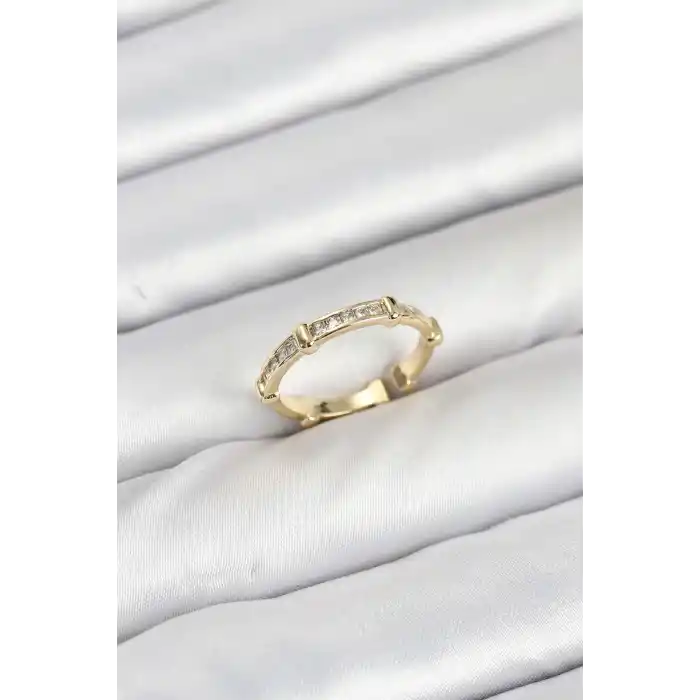 Pirinç Gold Renk Kemik Model Zirkon Taşlı Kadın Yüzük