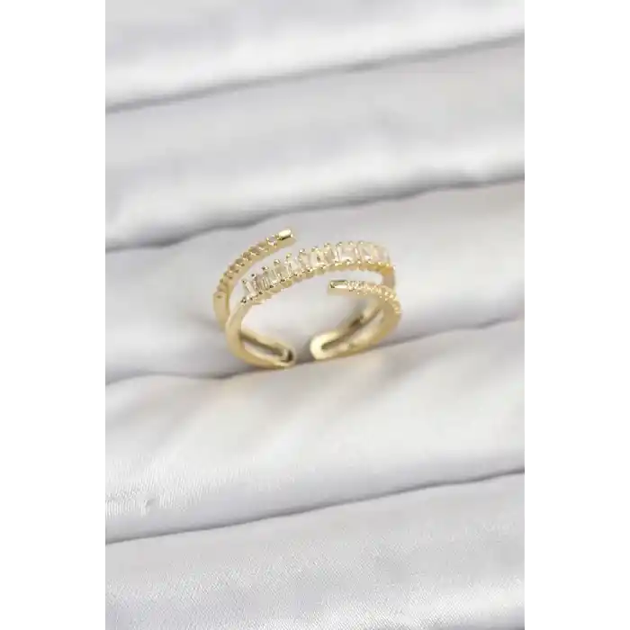 Pirinç Gold Renk Sıralı Baget Zirkon Taşlı Kadın Yüzük