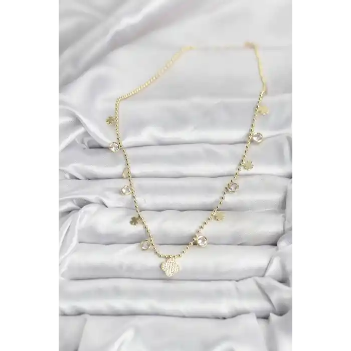 Pirinç Gold Renk Yonca Model Kadın Kolye