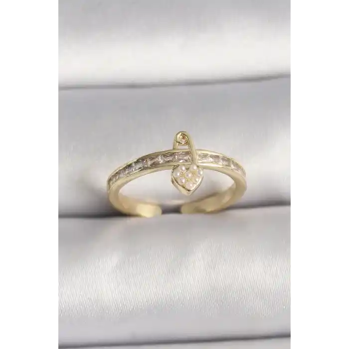 Pirinç Gold Renk Zirkon Taşlı İnci Detay Kilit Kalp Figür Ayarlanabilir Yüzük
