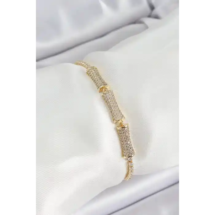 Pirinç Gold Renk Zirkon Taşlı Kemik Model Kadın Bileklik