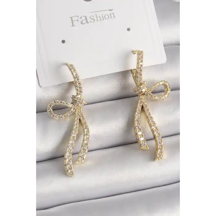 Pirinç Gold Renk Zirkon Taşlı Kurdele Model Kadın Küpe
