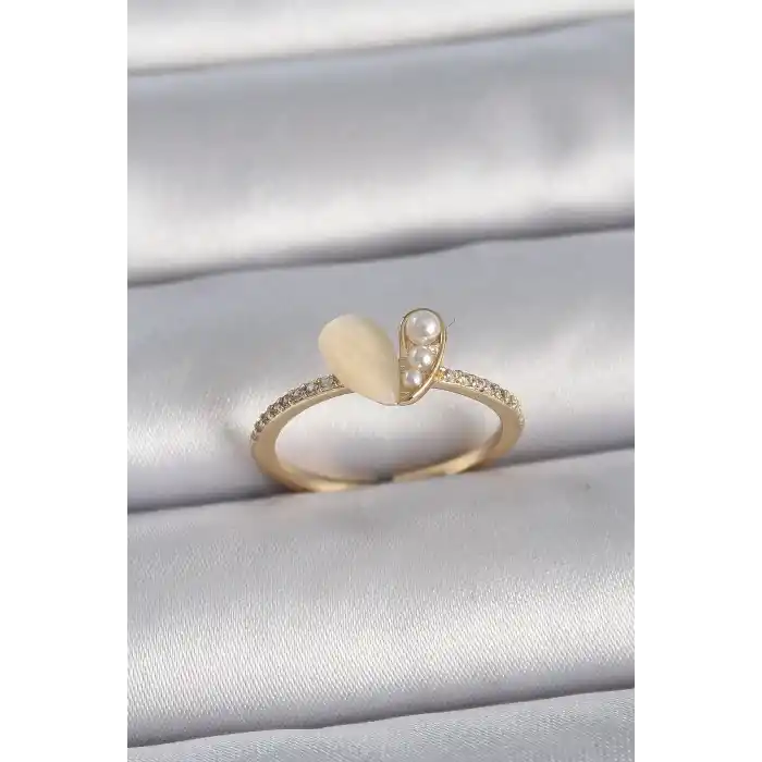 Pirinç Gümüş Renk Ayarlanabilir Zirkon Taşlı Beyaz Mineli Kalp Model Kadın Yüzük