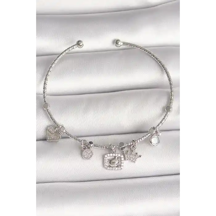 Pirinç Gümüş Renk Sallantı Zirkon Taşlı Ayıcık Figür Taç Detay Charm Kadın Bileklik