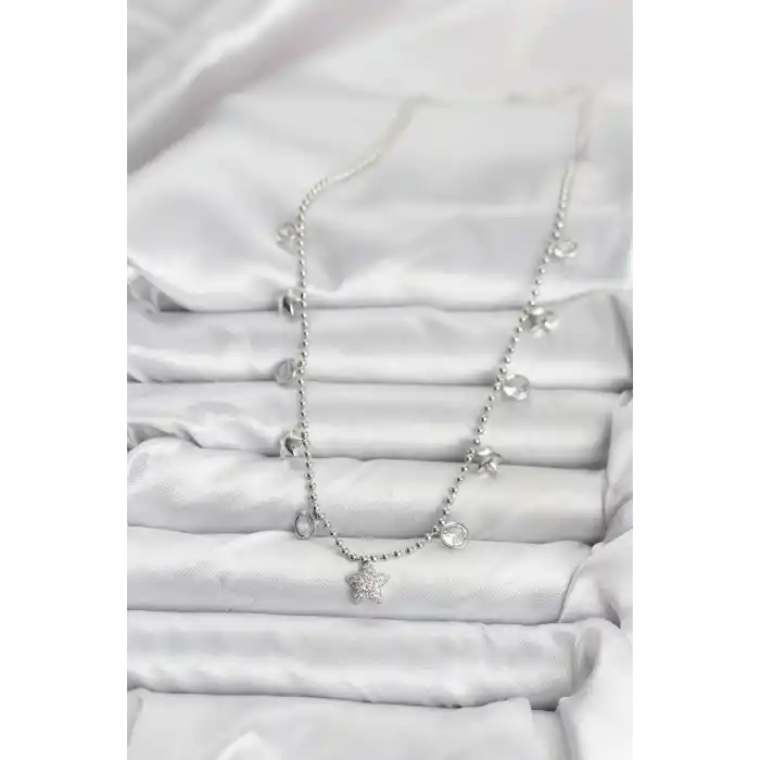 Pirinç Gümüş Renk Yıldız Model Kadın Kolye