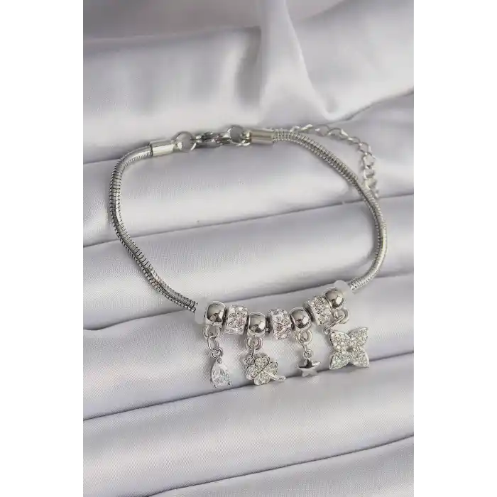 Pirinç Gümüş Renk Zincir Sallantı Zirkon Taşlı Yonca Figür Charm Bileklik