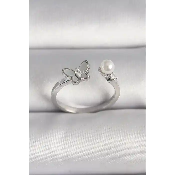 Pirinç Gümüş Renk Zirkon Taş Detaylı Beyaz Mineli Kelebek Figür İnci Detay Ayarlanabilir Yüzük