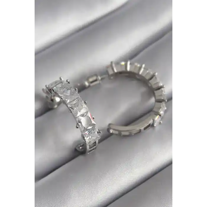 Pirinç Gümüş Renk Zirkon Taşlı Halka Model Kadın Küpe