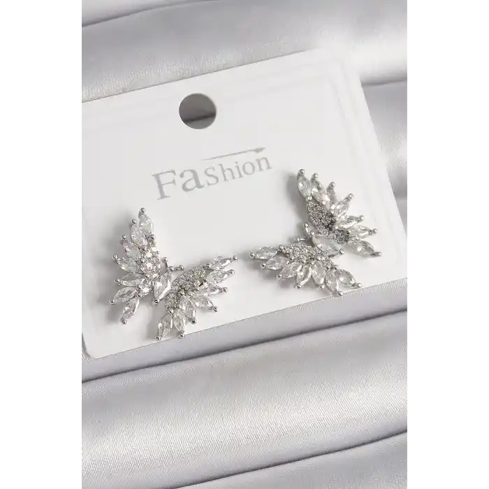 Pirinç Gümüş Renk Zirkon Taşlı Kelebek Model Kadın Küpe