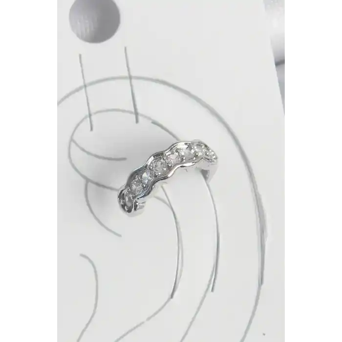 Pirinç Gümüş Renk Zirkon Taşlı Kıkırdak Model Kadın Küpe