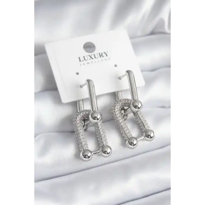 Pirinç Gümüş Renk Zirkon Taşlı Model VIP Seri Kadın Küpe