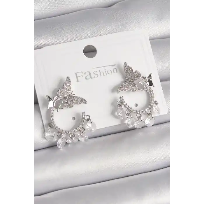 Pirinç Gümüş Renk Zirkon Taşlı Sallantı Detay Kelebek Model Kadın Küpe