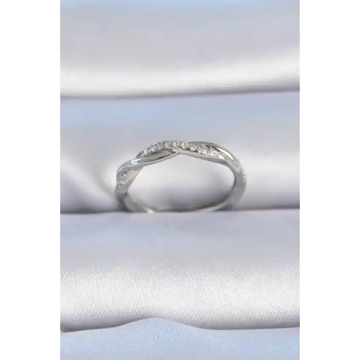 Pirinç Gümüş Renk Zirkon Taşlı Sarmal Model Kadın Yüzük