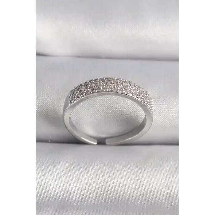 Pirinç Gümüş Renk Zirkon Taşlı VIP Seri Kadın Yüzük