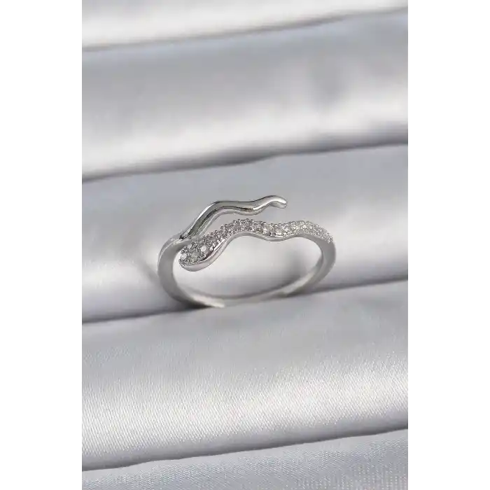 Pirinç Gümüş Renk Zirkon Taşlı Yılan Ayarlanabilir Model Kadın Yüzük