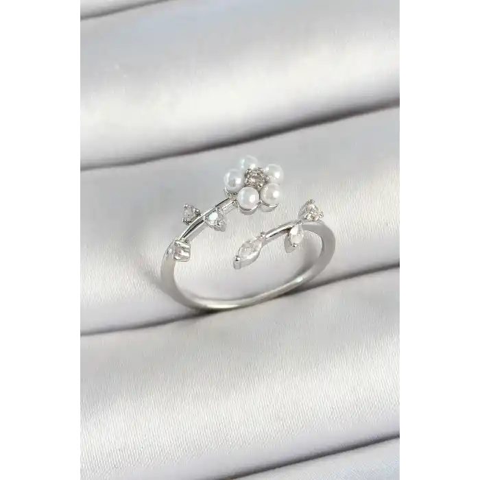 Pirinç İnci Detaylı Papatya Figürlü Zirkon Taşlı Gümüş Renk Ayarlanabilir Kadın Yüzük