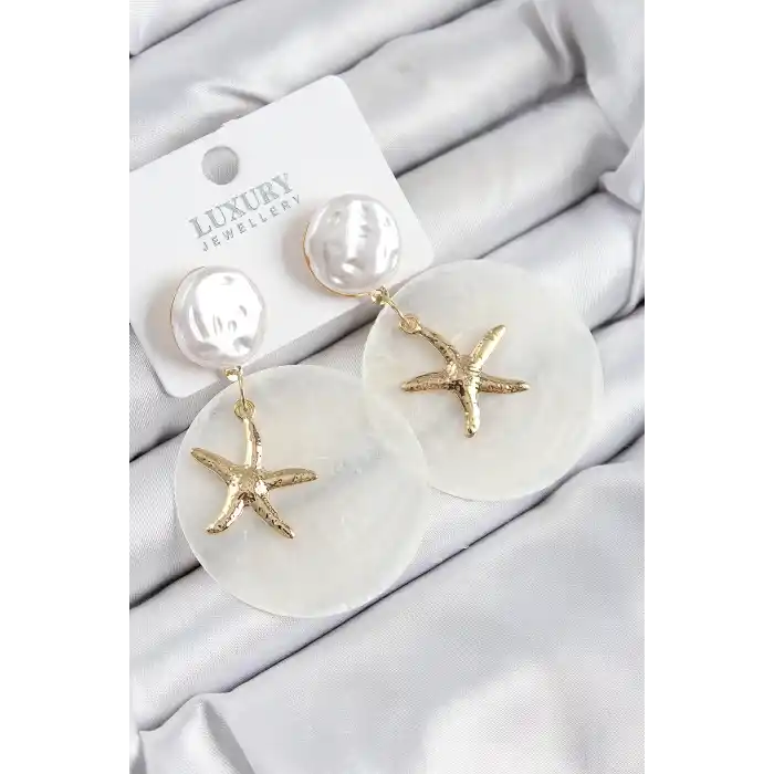 Pirinç İncili Deniz Kabuğu Figürlü Sedef Model Gold Renk Kadın Küpe