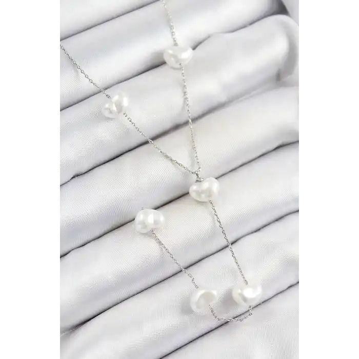 Pirinç İncili Kalp Figürlü Y Model Gümüş Renk Kadın Kolye