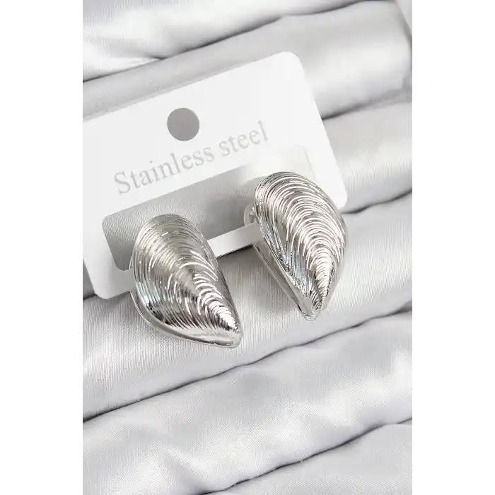 Pirinç İstiridye Model Gümüş Renk Kadın Küpe