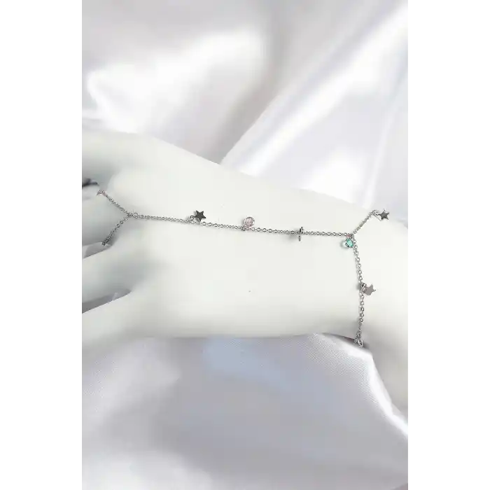 Pirinç Renkli Zirkon Taşlı Sallantılı Yıldızlı Model Gümüş Renk Kadın Şahmeran