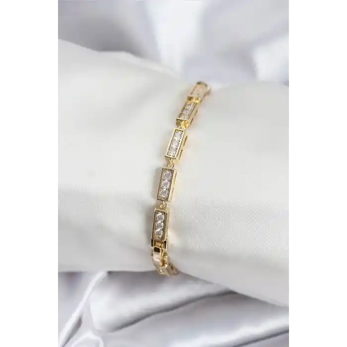 Pirinç VIP Seri Gold Renk Parçalı Model Kadın Bileklik