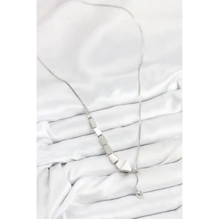 Pirinç Yılan Model Gümüş Renk Asansörlü Kadın Kolye