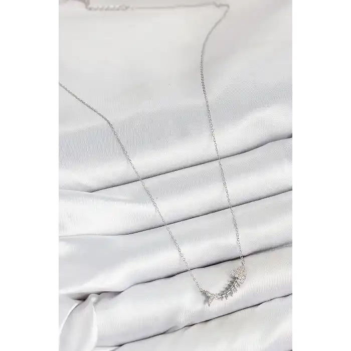 Pirinç Zirkon Taşlı Balık Kılçığı Model Gümüş Renk Kadın Kolye