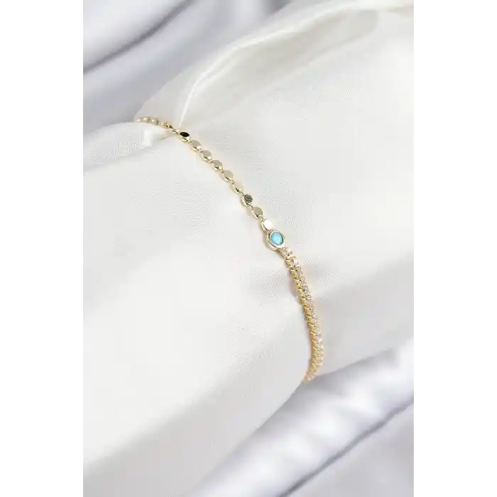 Pirinç Zirkon Taşlı Boncuk Model Ezme Zincir Gold Renk Kadın Bileklik