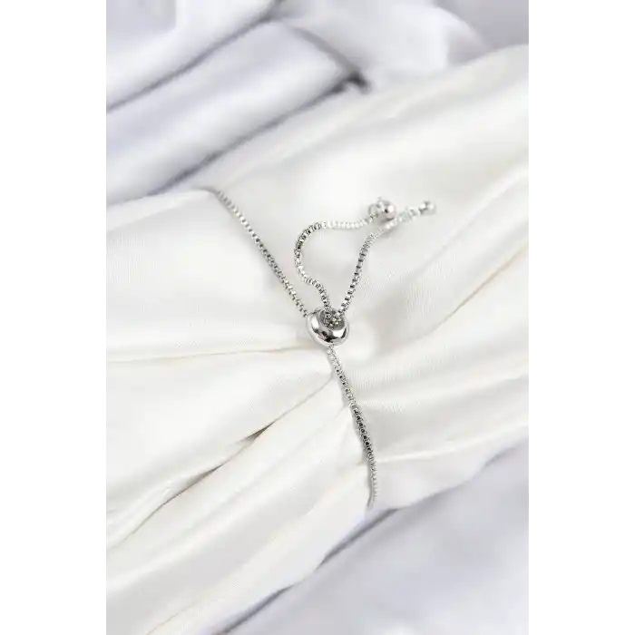 Pirinç Zirkon Taşlı Daire Model Gümüş Renk Asansörlü Kadın Bileklik