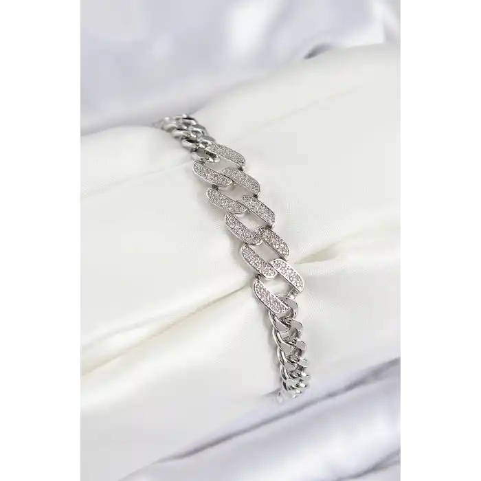 Pirinç Zirkon Taşlı Ezme Küba Zincir Model Gümüş Renk Kadın Bileklik
