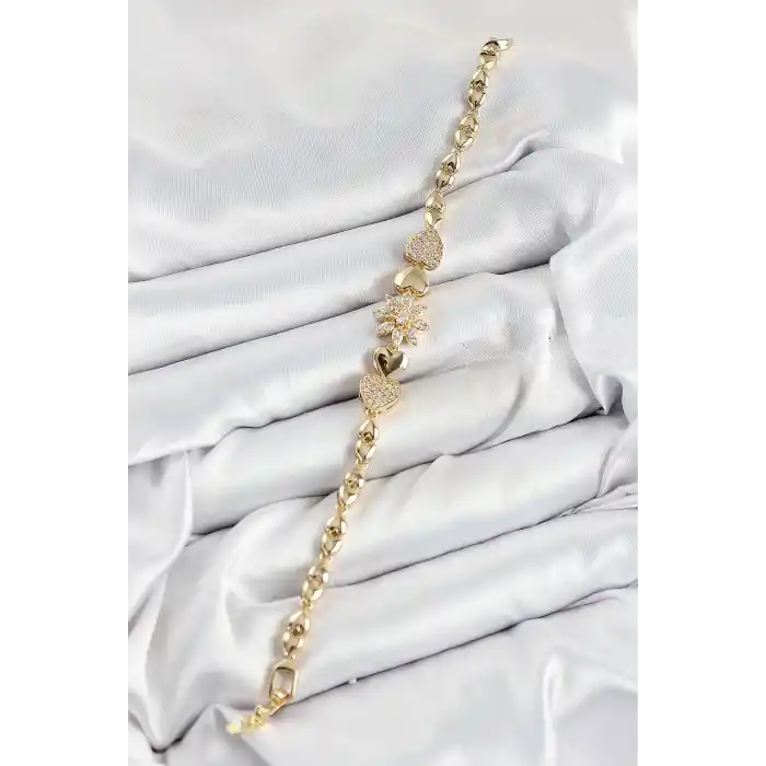 Pirinç Zirkon Taşlı Kalp Detaylı Çiçek Model Gold Renk Kadın Bileklik