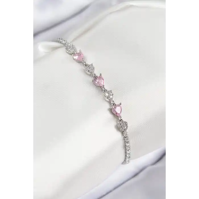 Pirinç Zirkon Taşlı Pembe Kalp Model Gümüş Renk Kadın Bileklik