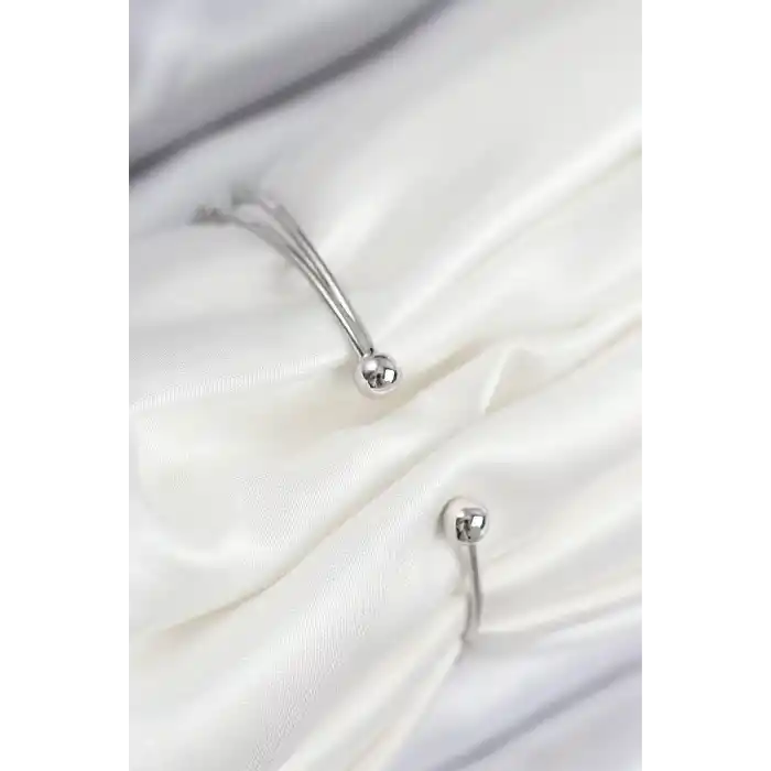 Pirinç Zirkon Taşlı Pırlanta Model Gümüş Renk Kadın Bileklik