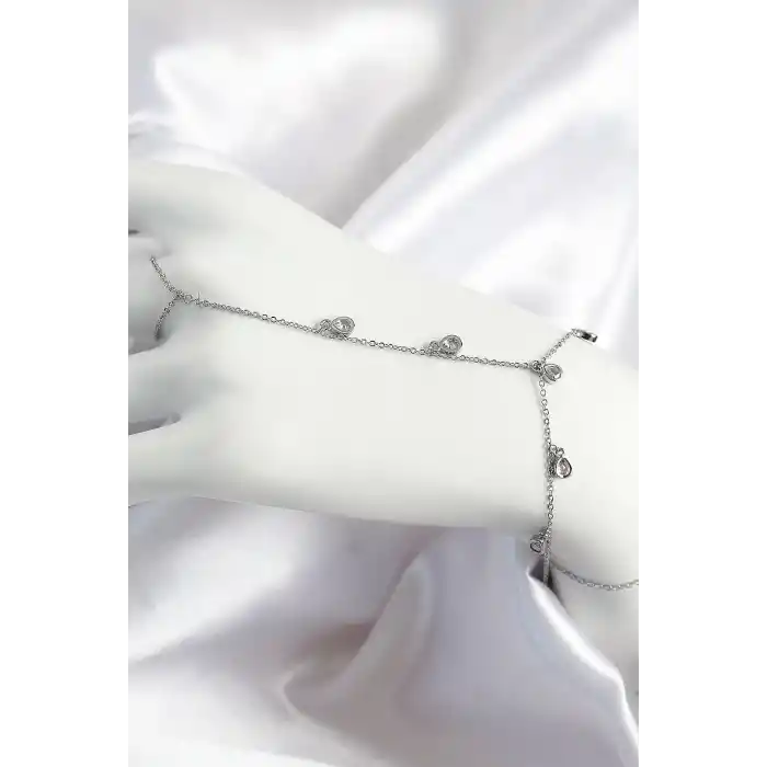 Pirinç Zirkon Taşlı Sallantılı Damla Model Gümüş Renk Kadın Şahmeran