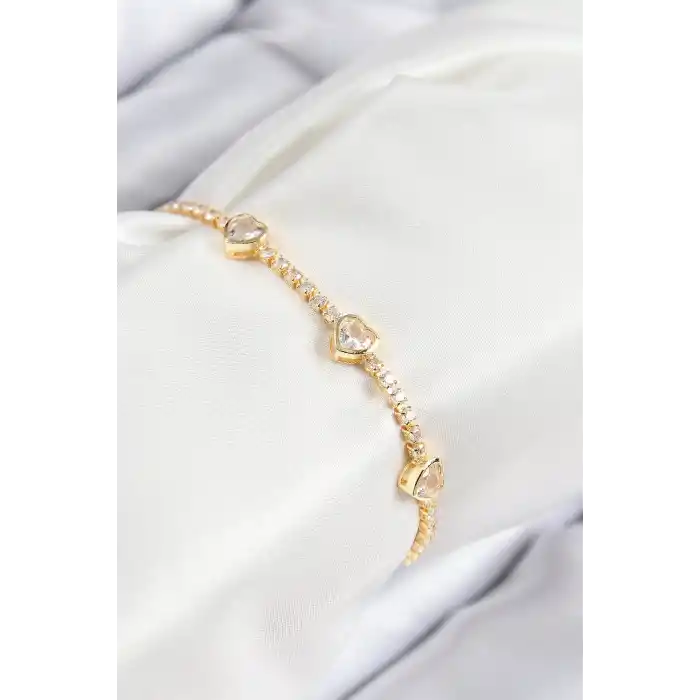 Pirinç Zirkon Taşlı Sıralı Kalp Model Gold Renk Kadın Bileklik