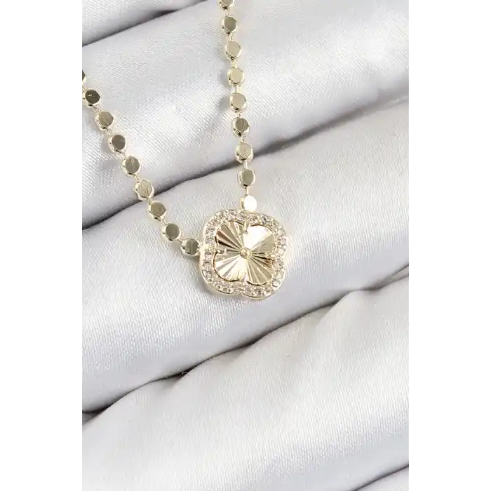 Pirinç Zirkon Taşlı Yonca Model Ezme Zincir Gold Renk Kadın Kolye