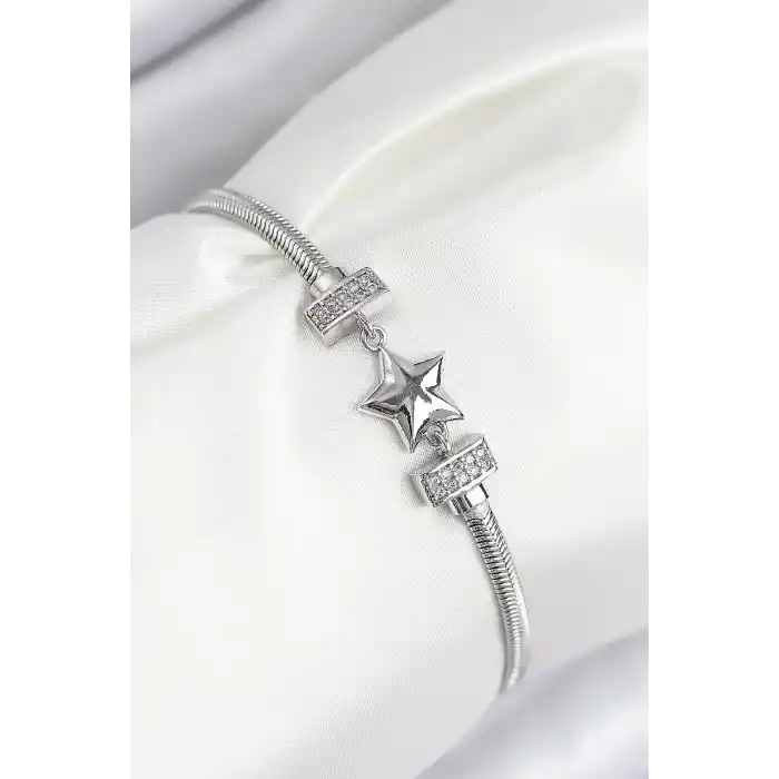 Pirinç Zirkon Taşlı Yonca Model Gümüş Renk Kadın Bileklik