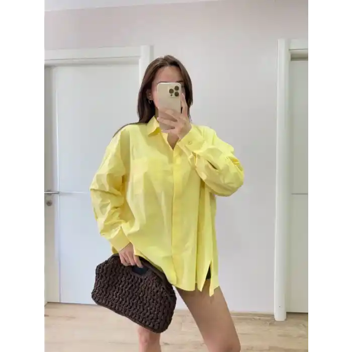 Poplin Kadın Yakalı Yandan Yırtmaçlı Arka Pens Detaylı Gömlek - Sarı