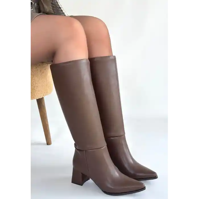 Roksa Acı Kahvei Cilt Topuklu Çizme