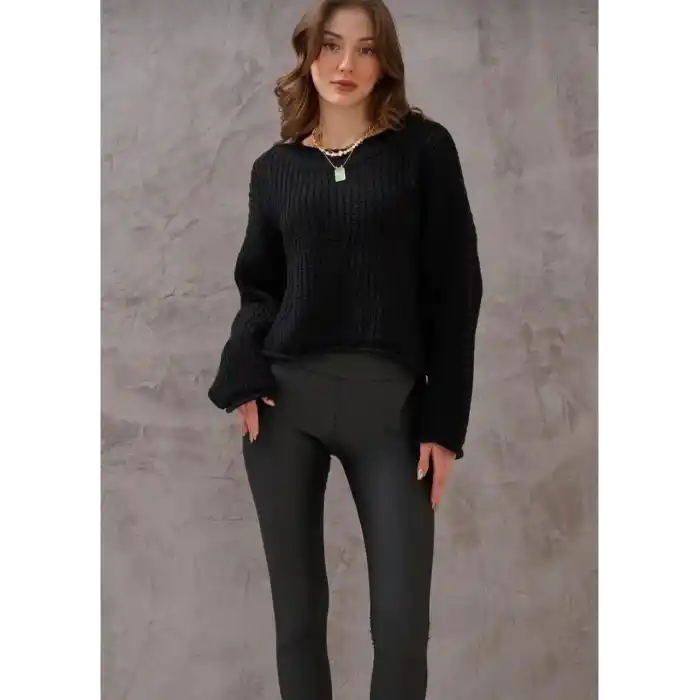 Salaş delik detaylı kazak siyah