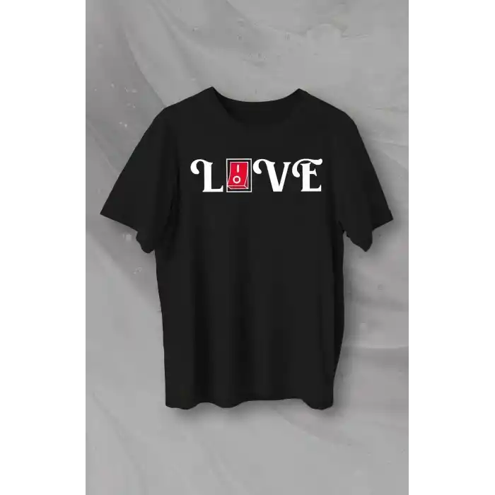 Sevgililer Günü İçin Özel Tasarım Love Baskılı T-shirt - Siyah