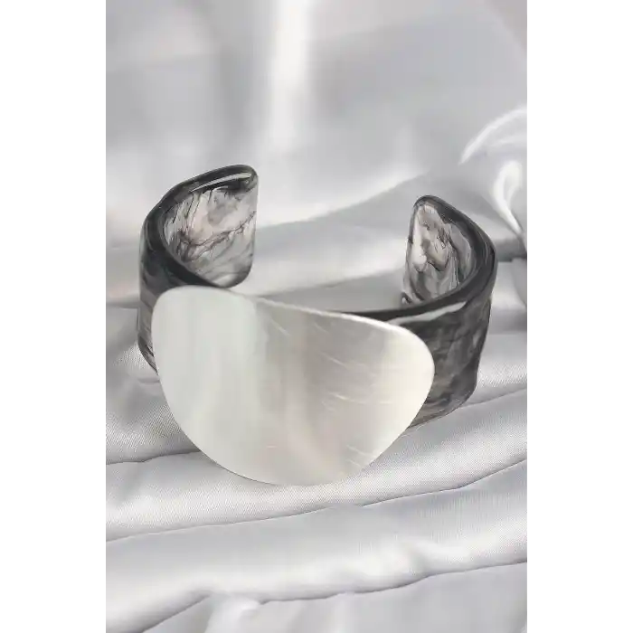 Siyah Mermer Desen Akrilik Pilastik Gümüş Plaka Model Vintage Kadın Bilezik