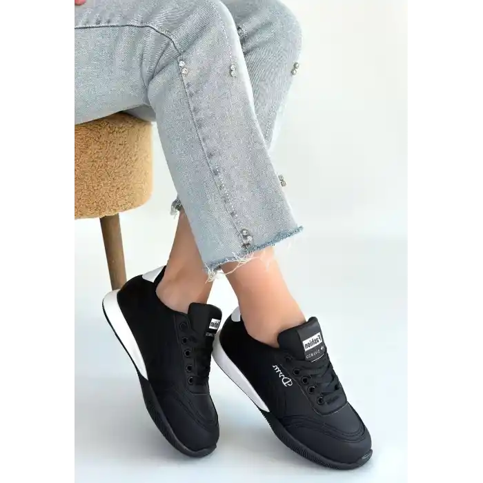 Tawen Siyah Cilt Bağcıklı Spor Ayakkabı