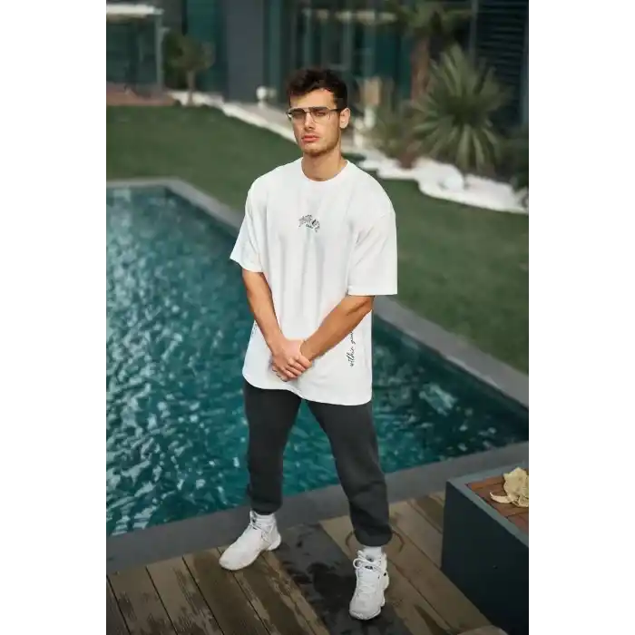 Unisex Baskılı Oversize T-Shirt - Beyaz